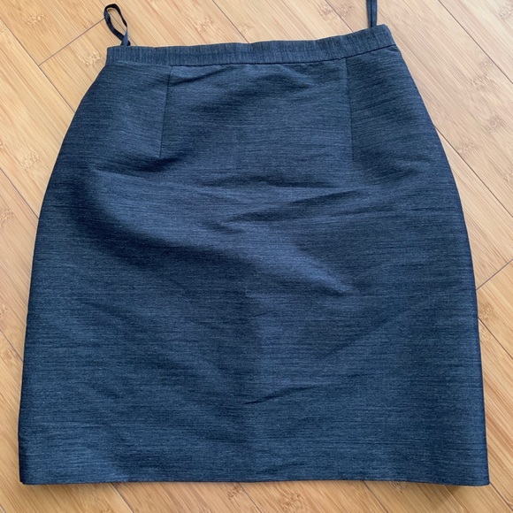 Elegant blazer skirt medium set - Picture 3 of 4